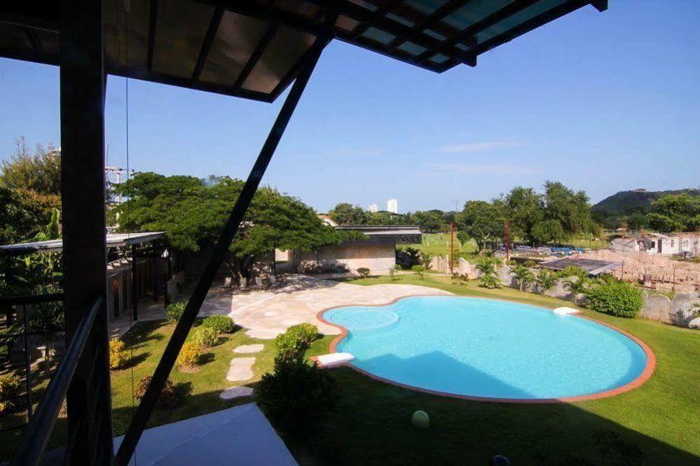 Naidee Sculptured Huts Hotel Hua Hin Luaran gambar